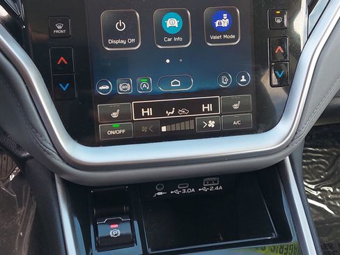 Used 2025 Subaru Outback Premium image 24