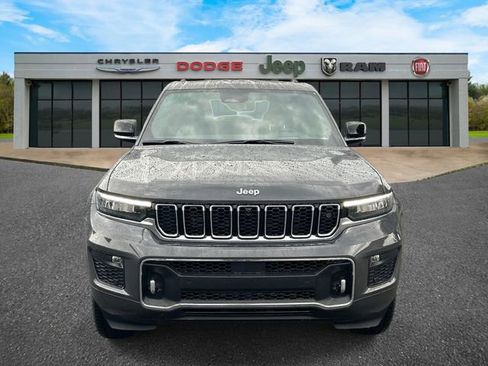 New 2025 Jeep Grand Cherokee Overland w/ Adv Protech Group III AWD/4WD image 35
