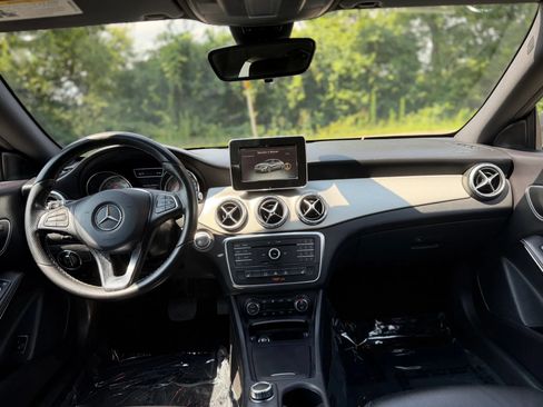 Used 2015 Mercedes-Benz CLA 250 4MATIC image 23