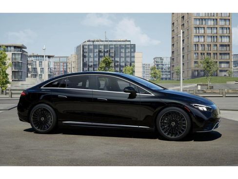 New 2026 Mercedes-Benz EQE 320 4MATIC Sedan image 13