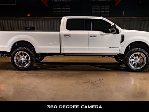 Used 2022 Ford F350 Platinum AWD/4WD image 10