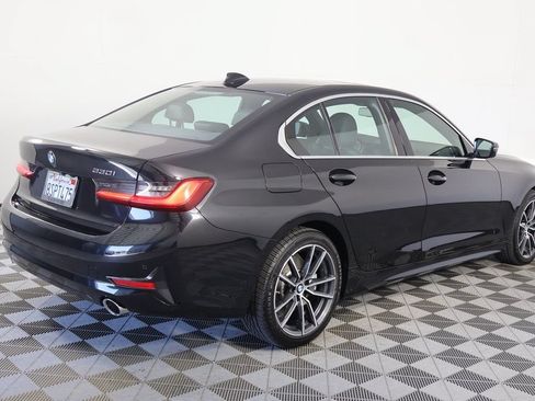 Used 2020 BMW 330i Sedan w/ Convenience Package RWD image 4