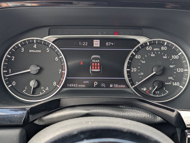 Used 2025 Nissan Pathfinder SL AWD/4WD image 22