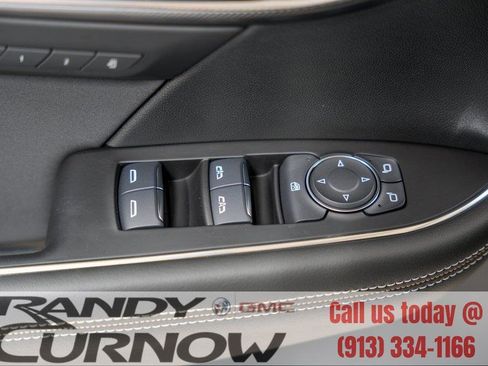 New 2025 Buick Envision Sport Touring image 25