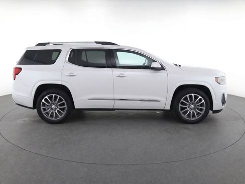 Used 2023 GMC Acadia Denali AWD/4WD image 7