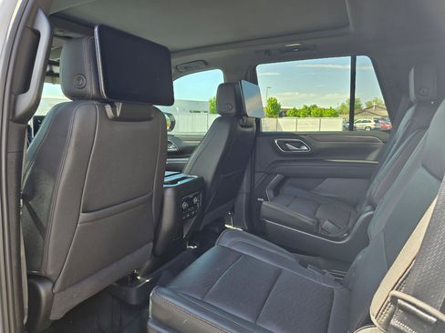 Used 2024 Chevrolet Tahoe High Country w/ Advanced Technology Package AWD/4WD image 12