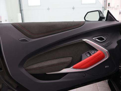 Used 2024 Chevrolet Camaro ZL1 RWD image 33