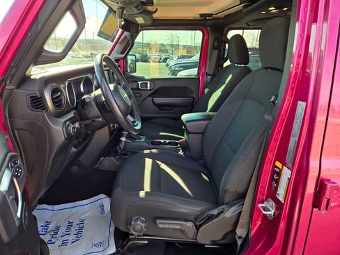 Used 2021 Jeep Wrangler Unlimited Sport image 15