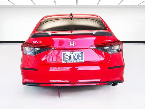 Used 2022 Honda Civic Sport image 5