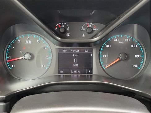 Used 2022 Chevrolet Colorado LT w/ Redline Special Edition image 17