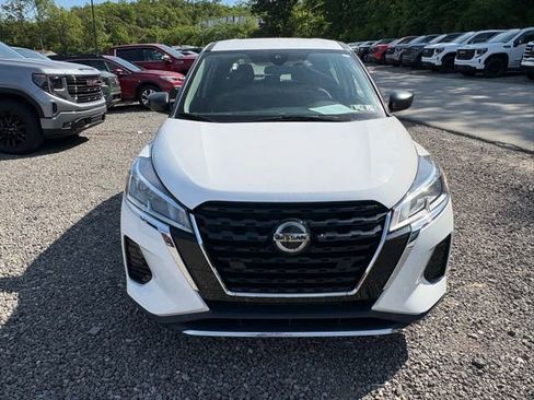 Used 2021 Nissan Kicks S FWD image 8