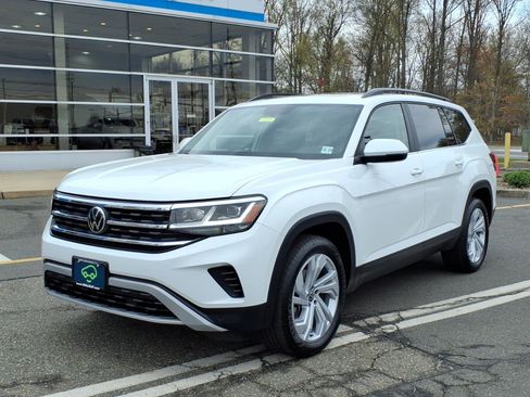 Used 2022 Volkswagen Atlas SE image 3