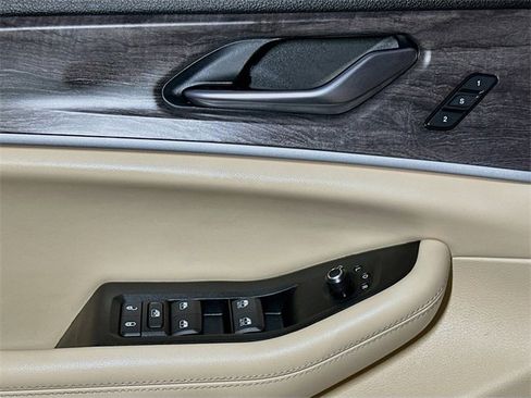 Used 2023 Jeep Grand Cherokee L Limited image 15