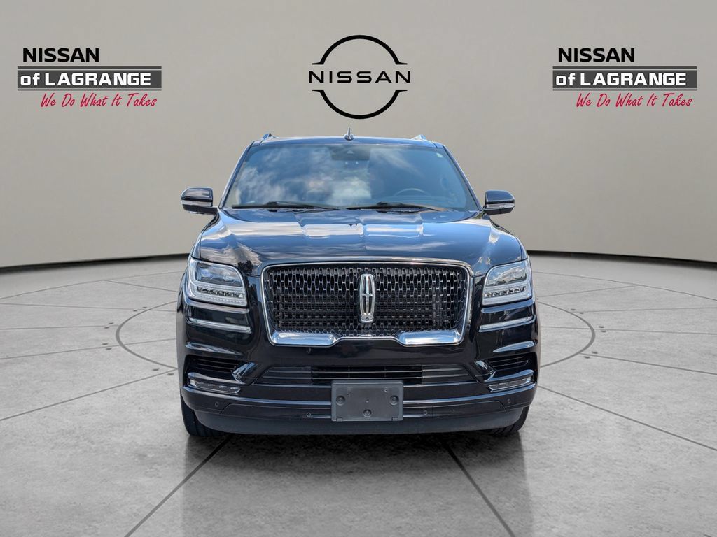 Used 2020 Lincoln Navigator L Reserve w/ Equipment Group 208A Reserve AWD/4WD image 2