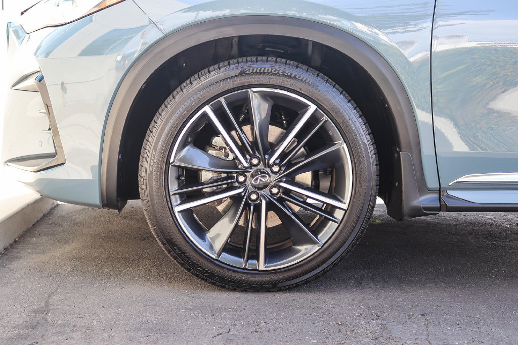 Certified 2022 INFINITI QX55 Essential w/ Proactive Package AWD/4WD image 10