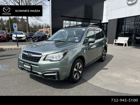 Used 2017 Subaru Forester 2.5i Premium image 1