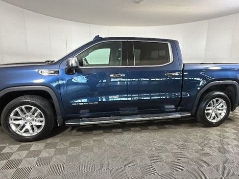 Used 2020 GMC Sierra 1500 SLT w/ SLT Premium Plus Package AWD/4WD image 6