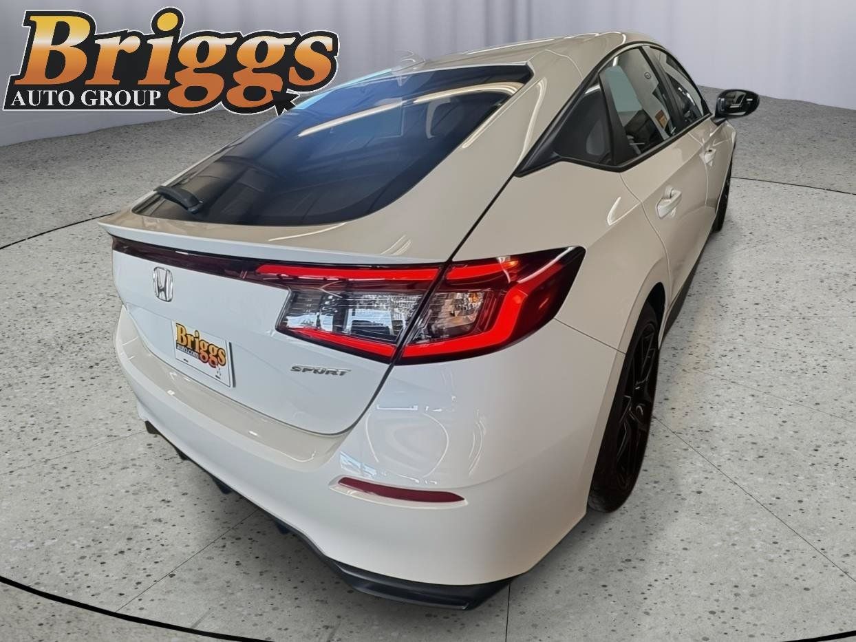 Used 2025 Honda Civic Sport image 6