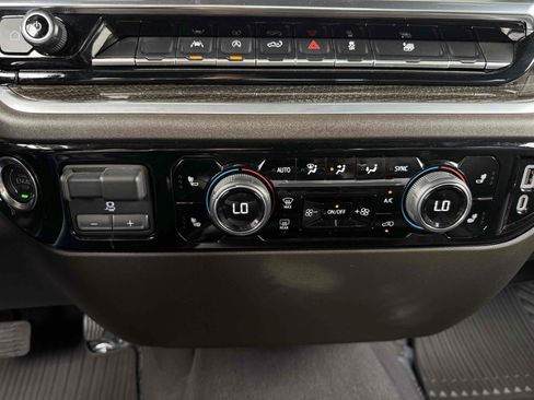 Used 2026 Chevrolet Silverado 1500 RST RWD image 15