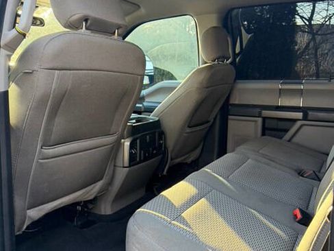 Used 2020 Ford F250 XLT w/ XLT Premium Package image 27