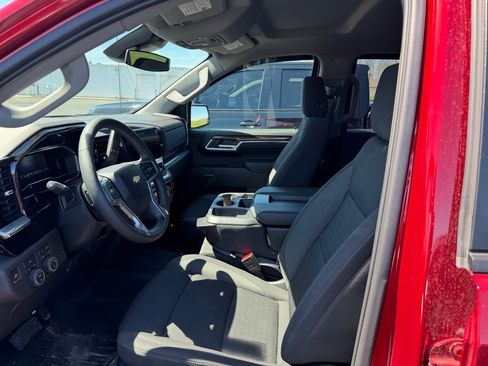 Used 2023 Chevrolet Silverado 1500 LT w/ Safety Package image 9