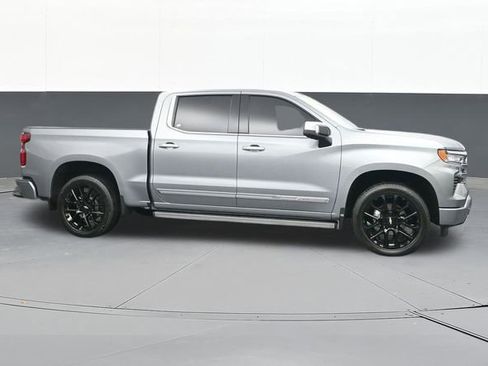 Used 2025 Chevrolet Silverado 1500 High Country AWD/4WD image 20