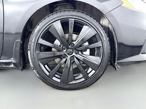 Used 2021 Nissan Altima 2.5 SR AWD/4WD image 42
