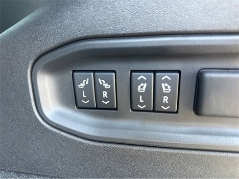 New 2026 Cadillac Vistiq Luxury image 32