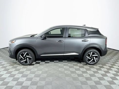 New 2026 Nissan Kicks SV w/ SV Premium Package FWD image 4