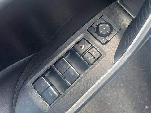 Used 2024 Toyota RAV4 XLE FWD image 22