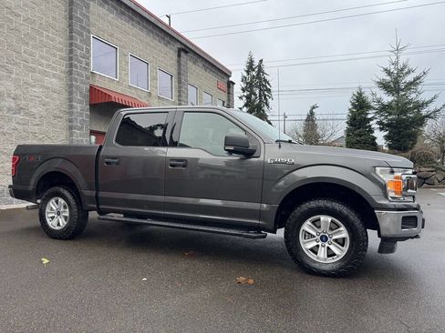 Used 2019 Ford F150 XLT image 4