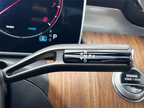 Used 2023 Mercedes-Benz C 300 Sedan image 18