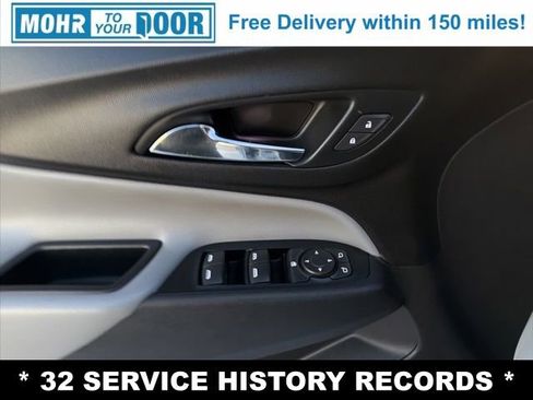 Used 2018 Chevrolet Equinox LS image 11