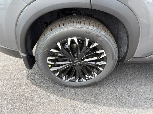 New 2026 Nissan Rogue Dark Armor AWD/4WD image 12