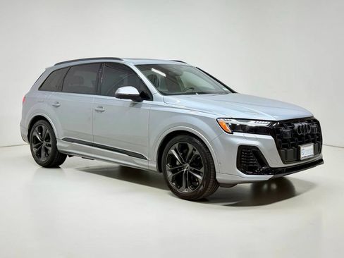 Used 2025 Audi Q7 3.0T Prestige AWD/4WD image 11