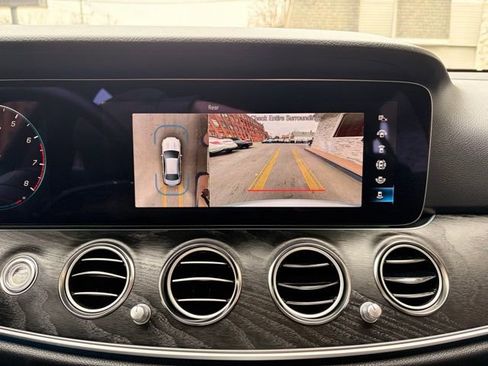 Used 2023 Mercedes-Benz E 350 4MATIC Sedan w/ Premium Package image 32