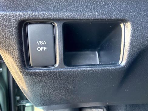 Used 2010 Honda Accord EX-L image 31