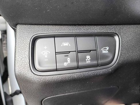 Used 2019 Hyundai Santa Fe Limited FWD image 27