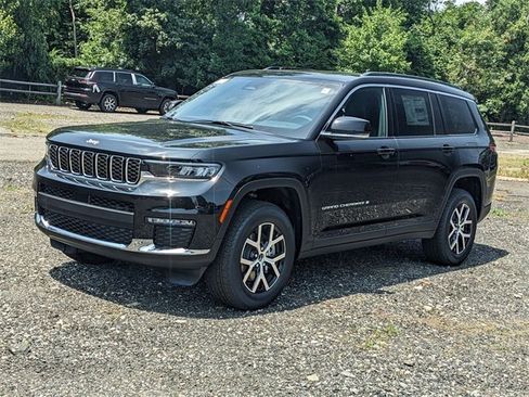 New 2025 Jeep Grand Cherokee L Limited image 5