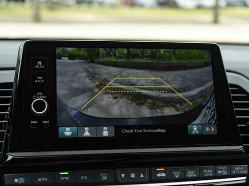 Used 2026 Honda Odyssey EX-L image 25