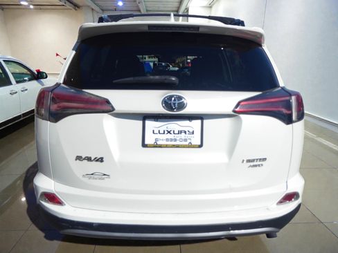 Used 2018 Toyota RAV4 Limited w/ All Weather Liner Package AWD/4WD image 10
