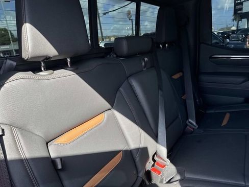 Used 2026 GMC Sierra 1500 AT4 w/ AT4 Premium Package AWD/4WD image 12