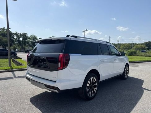 Used 2025 Ford Expedition Max Platinum w/ Driver's Package AWD/4WD image 7