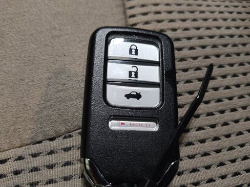 Used 2019 Hyundai Santa Fe SEL FWD image 32