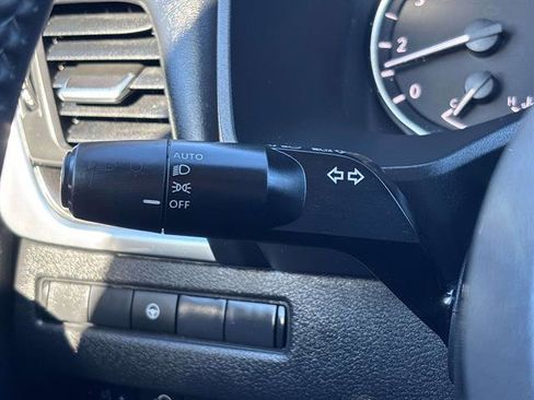 Certified 2023 Nissan Rogue SV w/ SV Premium B Package image 30