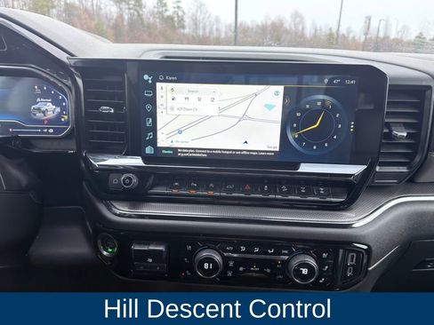 Used 2023 Chevrolet Silverado 1500 ZR2 image 31