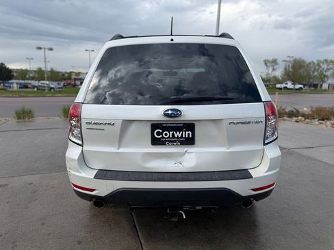 Used 2011 Subaru Forester 2.5X Limited w/ Popular Equipment Group 7B AWD/4WD image 6