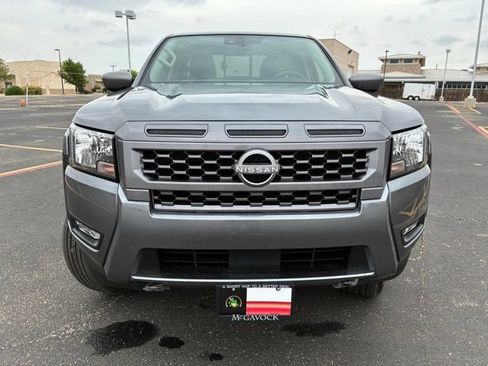 Certified 2025 Nissan Frontier SV w/ SV Convenience Package AWD/4WD image 9
