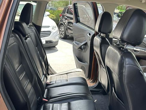 Used 2017 Ford Escape Titanium FWD image 39