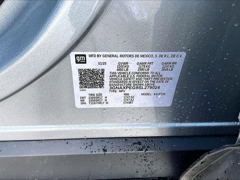 Used 2025 Chevrolet Equinox LT AWD/4WD image 32